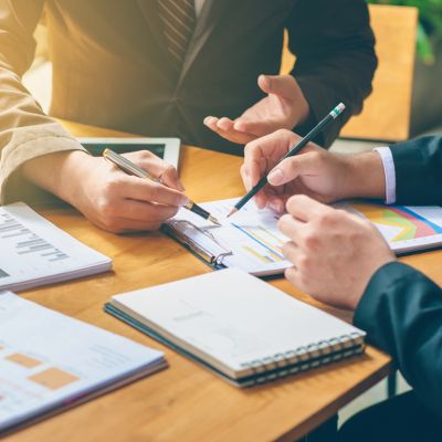 多语言字幕支持